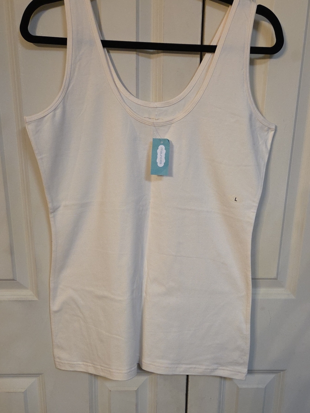 Maurices White Scoop Neck Tank Top - Women's
